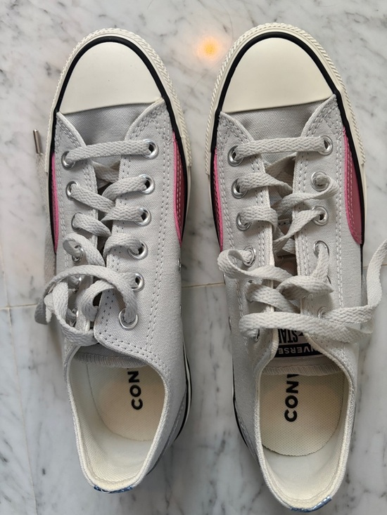 Converse Shoes - Converse NWOT 7 1/2  pale grey Low-Top Canvas Sneakers with Pink metallic accent